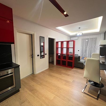 Downtown Grand Comfort Тирана Екстер'єр фото