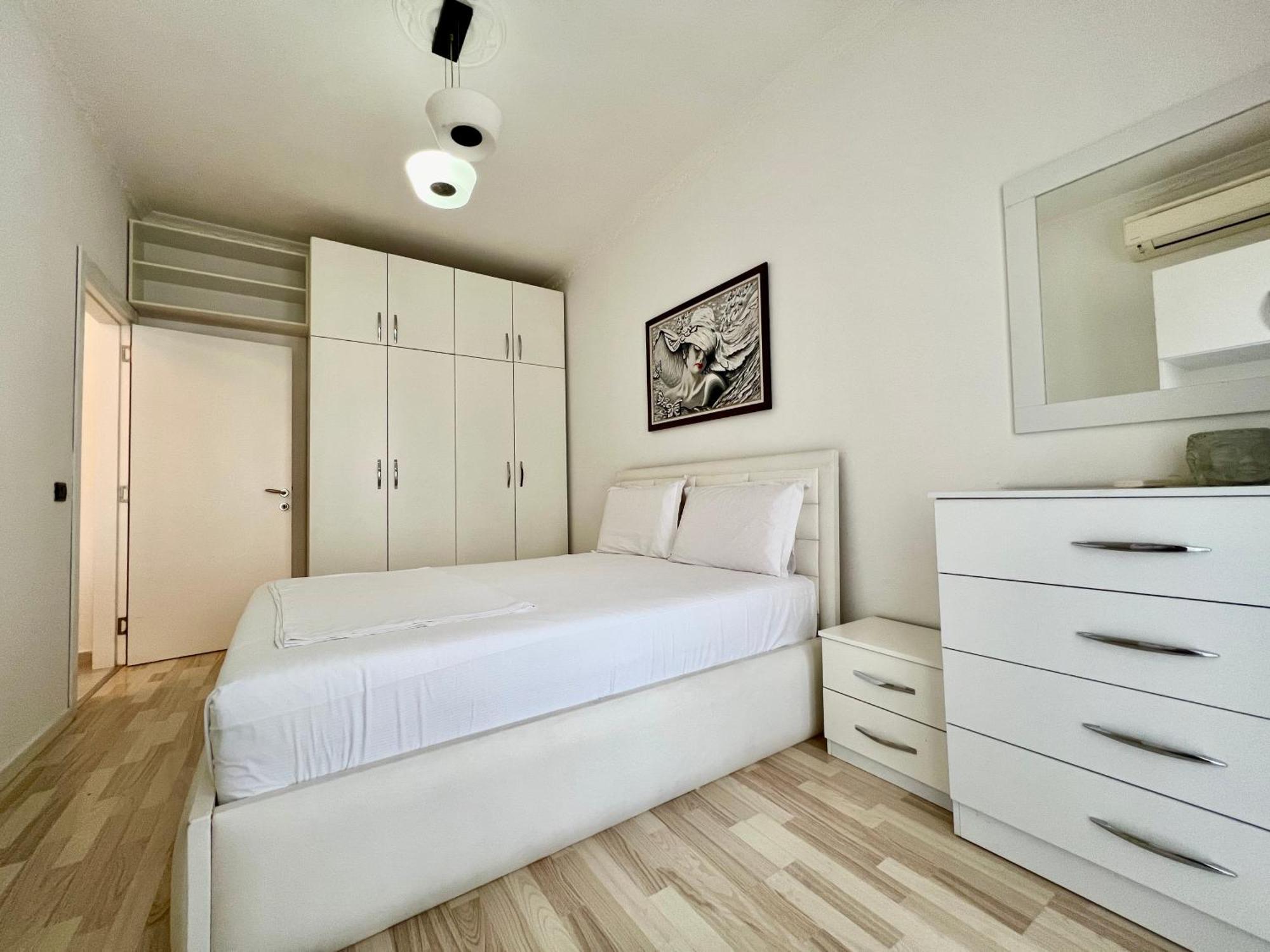 Downtown Grand Comfort Тирана Екстер'єр фото
